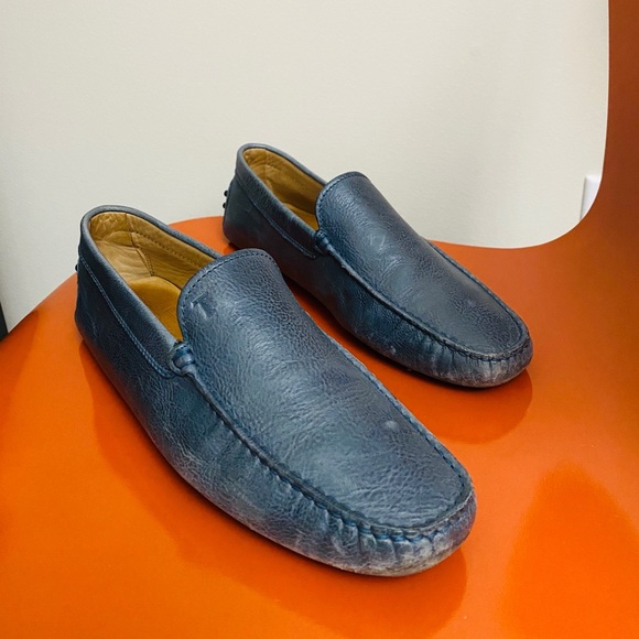 tod's light blue loafers